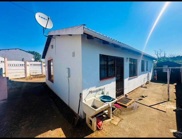 3 BEDROOM PROPERTY TO RENT IN NEWLANDS EAST